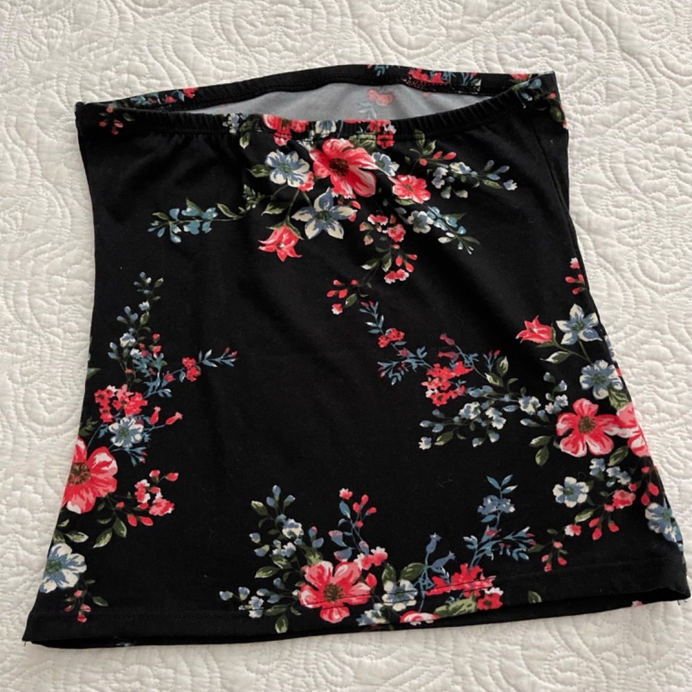 Lace Bandeau and Tube Top Bundle (Total of 4) Size Small - Picture 5 of 16